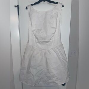 Elegant White Mini Dress